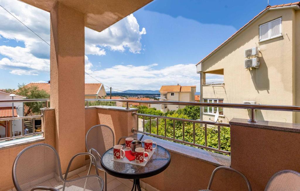 Apartments Dunja Малинська Екстер'єр фото