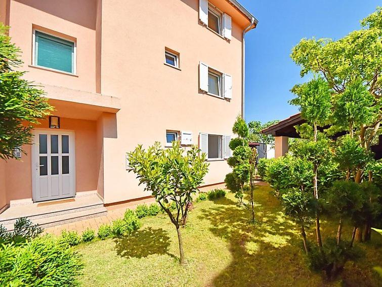 Apartments Dunja Малинська Екстер'єр фото