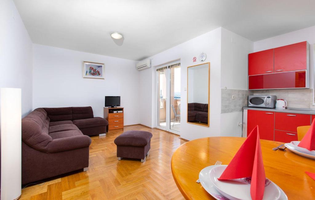 Apartments Dunja Малинська Екстер'єр фото